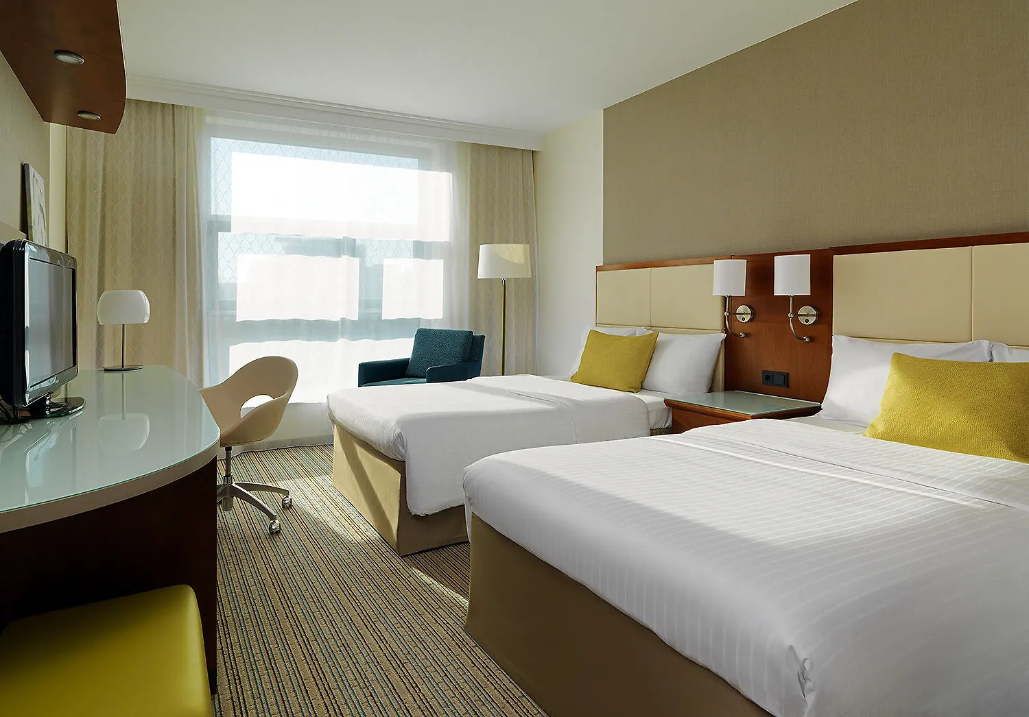 Courtyard By Marriott Berlin City Center 4*,