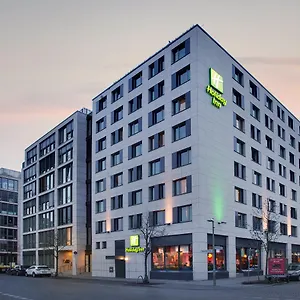 East Side By Ihg מלון