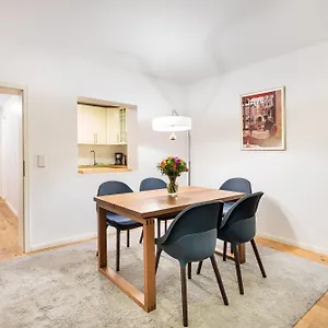 Apartment Downtown Torstr, 4 Unique Units From 1-3 Bedrooms, Berlin