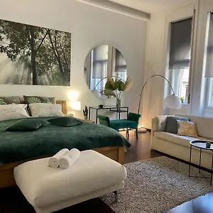 https://exkluziv-lakas-szeged-sziveben.szeged-hotels.com
