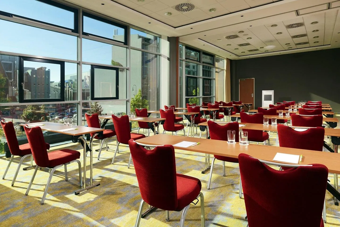 Courtyard By Marriott Berlin City Center גרמניה