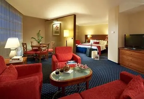 Ξενοδοχείο Courtyard By Marriott Berlin City Center