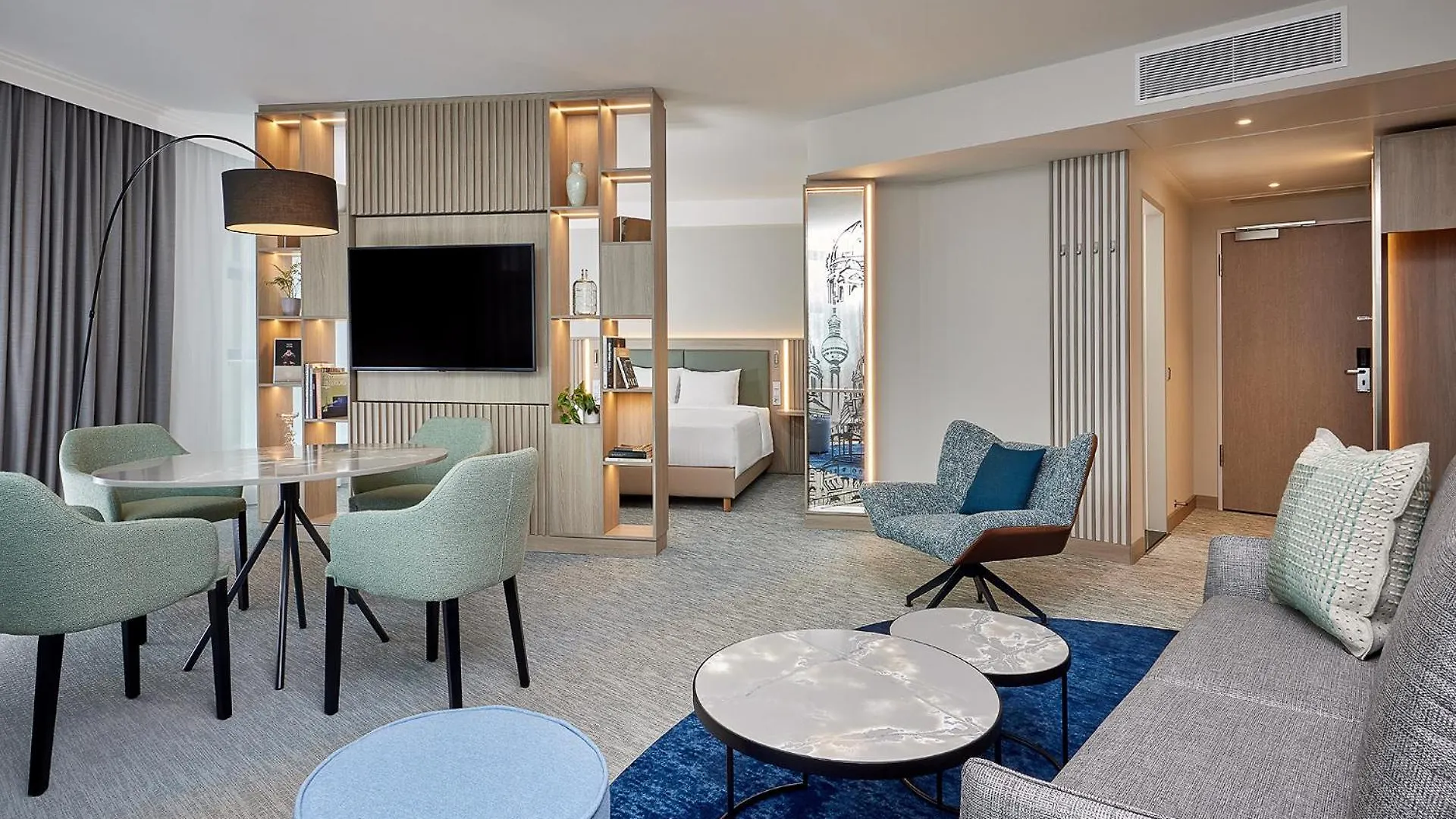 Courtyard By Marriott Berlin City Center מלון