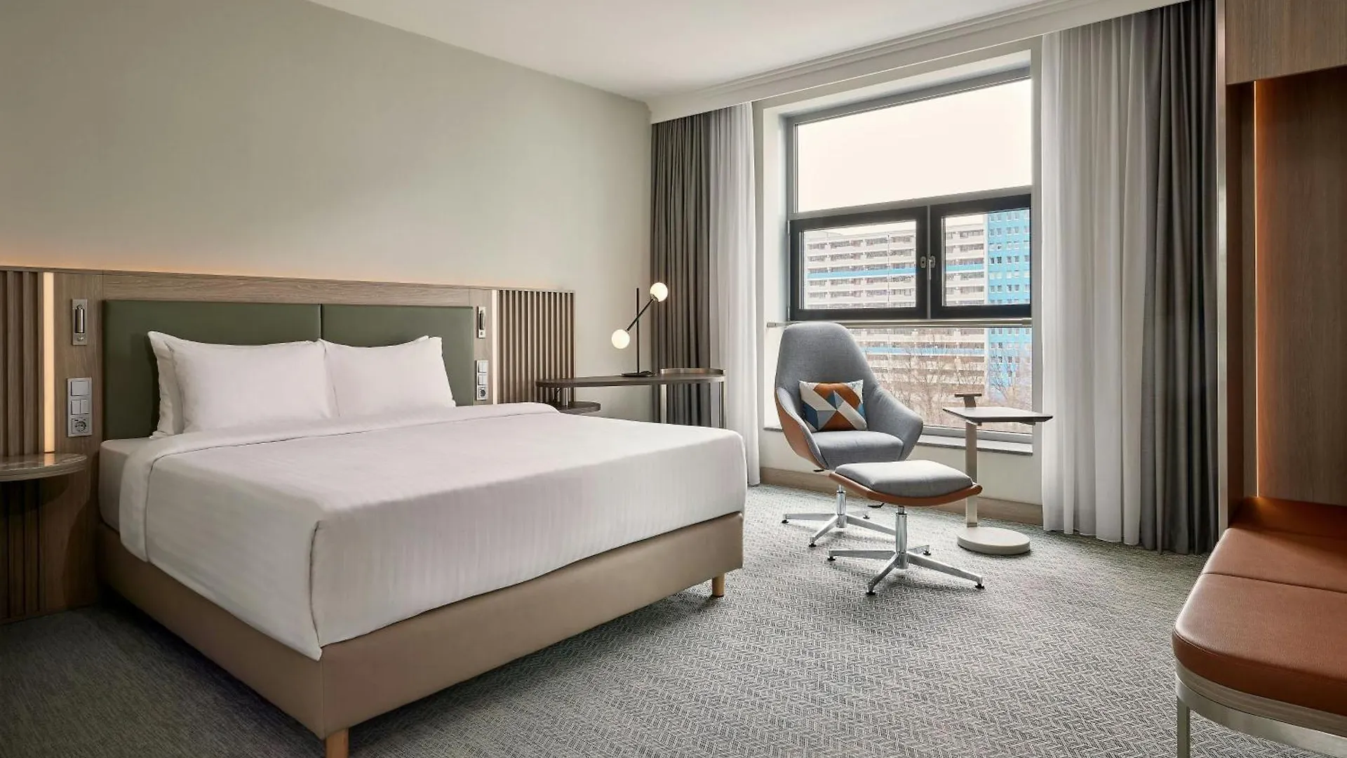 מלון Courtyard By Marriott Berlin City Center