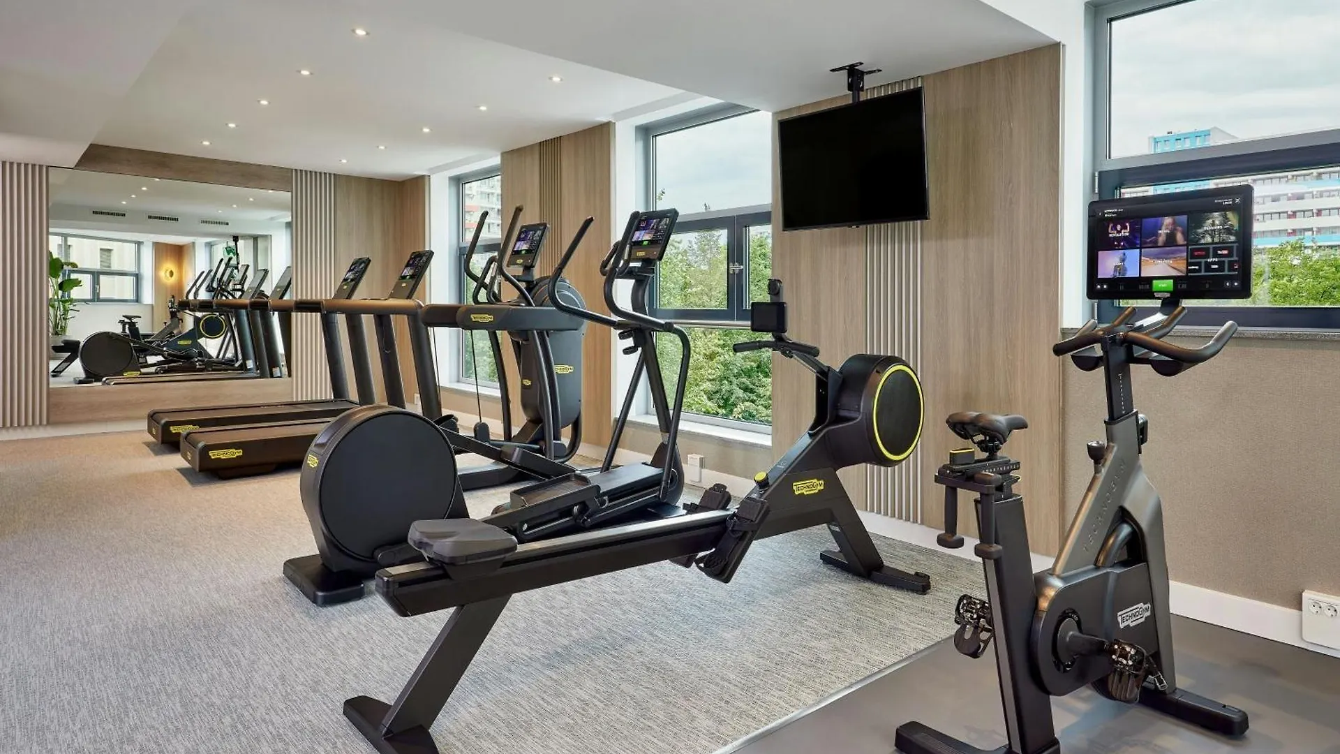 Courtyard By Marriott Berlin City Center Hotel