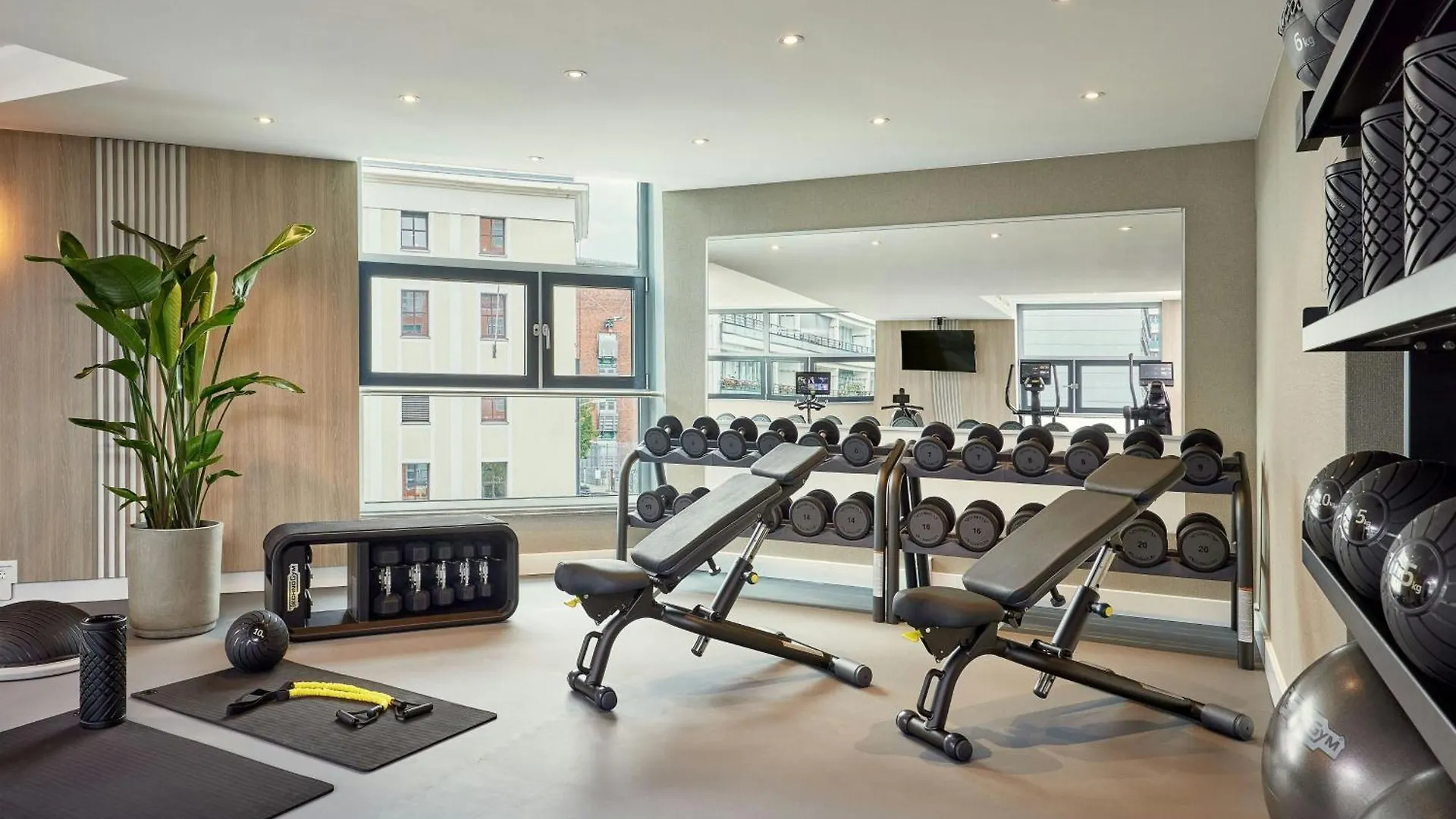 Courtyard By Marriott Berlin City Center