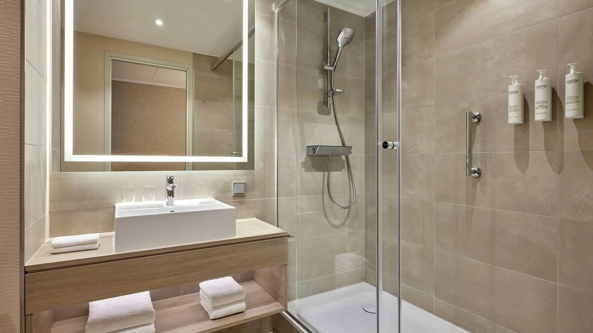 Courtyard By Marriott Berlin City Center